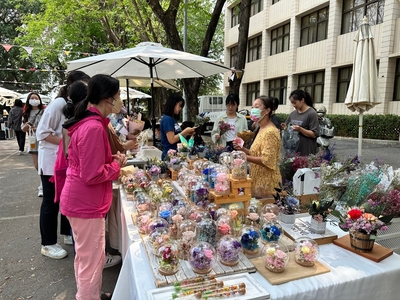 草地音樂會藝相逢市集