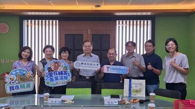 1151013-育英醫護管理專科學校蒞校交流