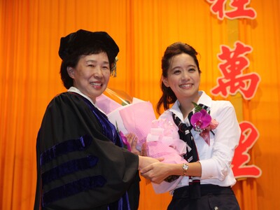 101學年度畢業典禮圖片
