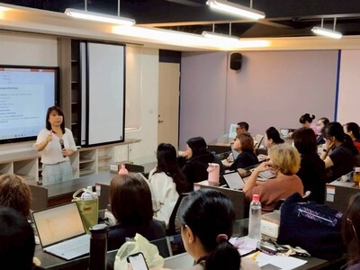 護理學院【研究論文的構思及完成】講座-澳Cindy Jones圖片